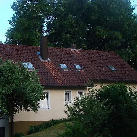 Goldener Fuchs In Moschendorf Goessweinstein